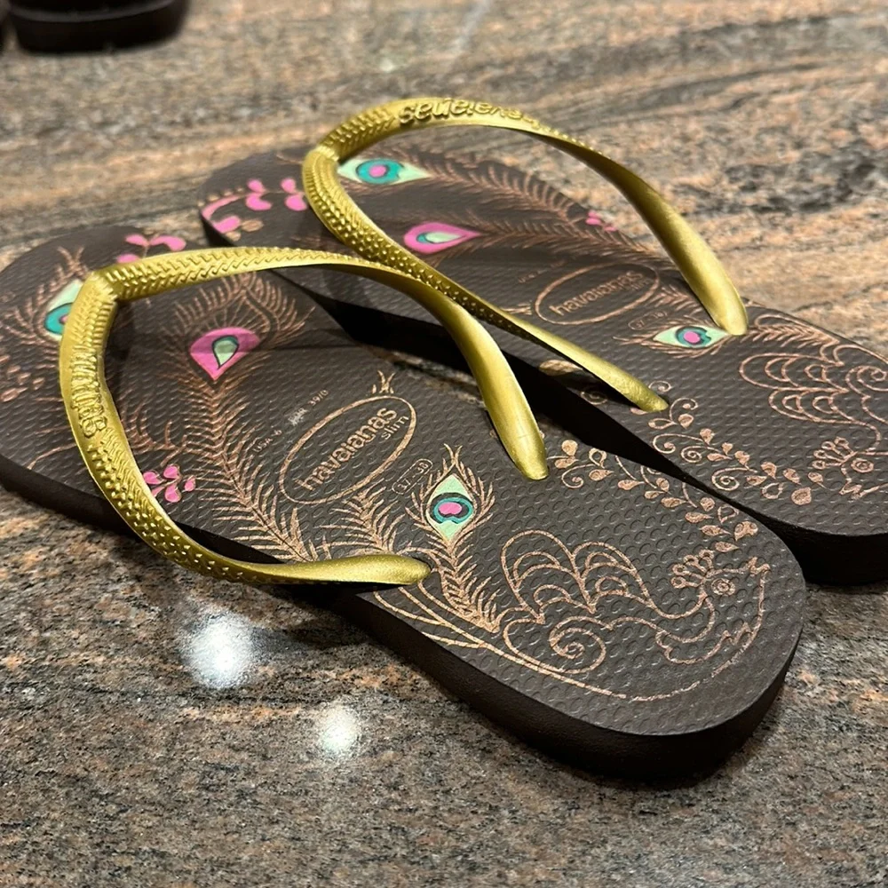 Havaianas Peacock Flip Flops - Picture 8 of 10